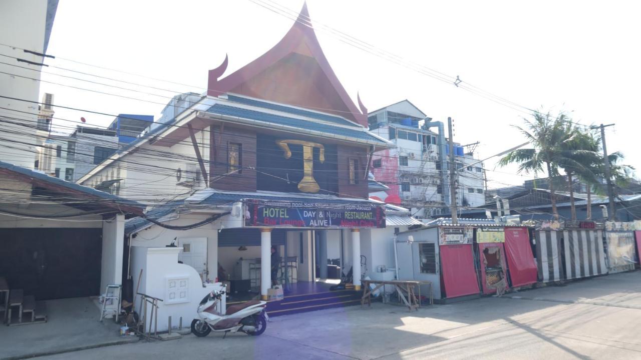 The Yorkshire Hotel - Sha Certified Patong Exterior foto