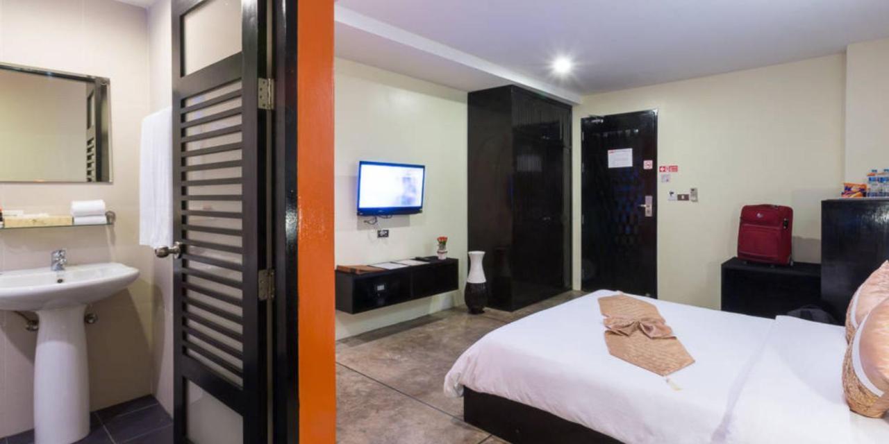 The Yorkshire Hotel - Sha Certified Patong Exterior foto