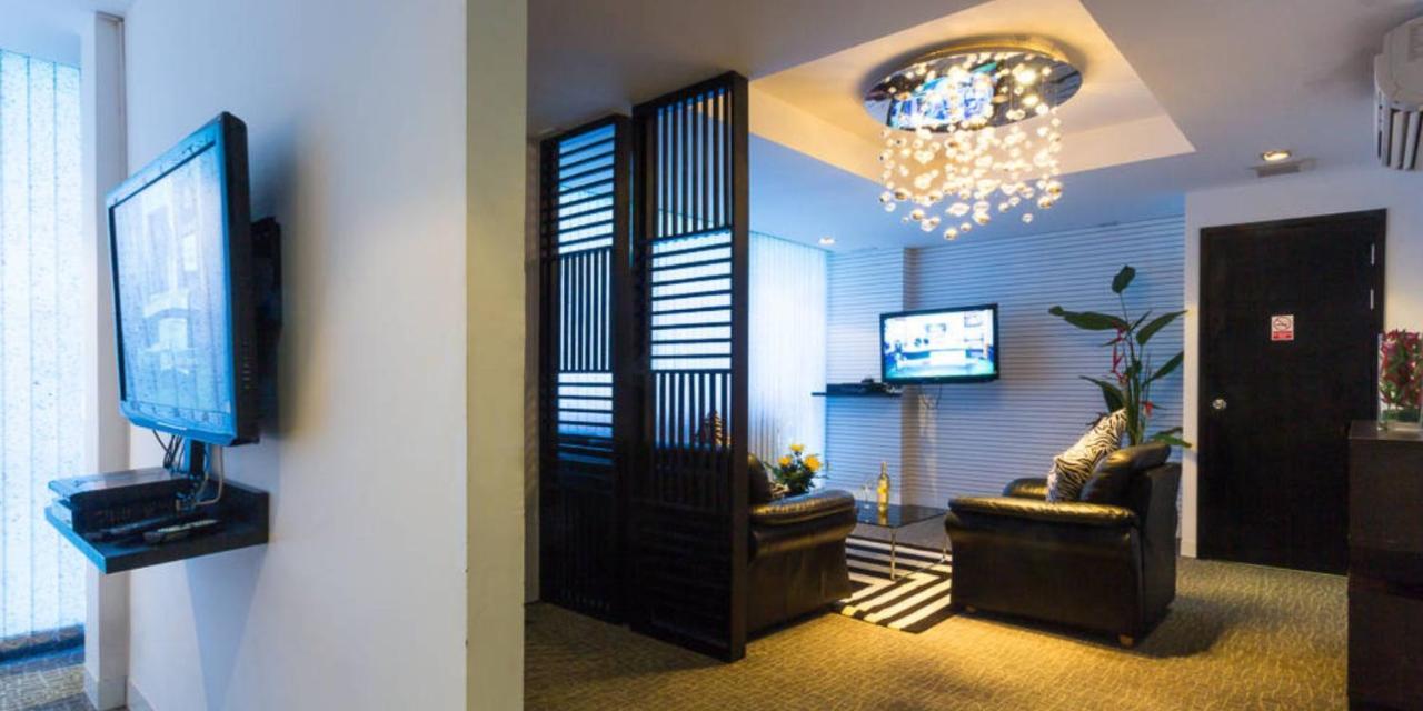 The Yorkshire Hotel - Sha Certified Patong Exterior foto